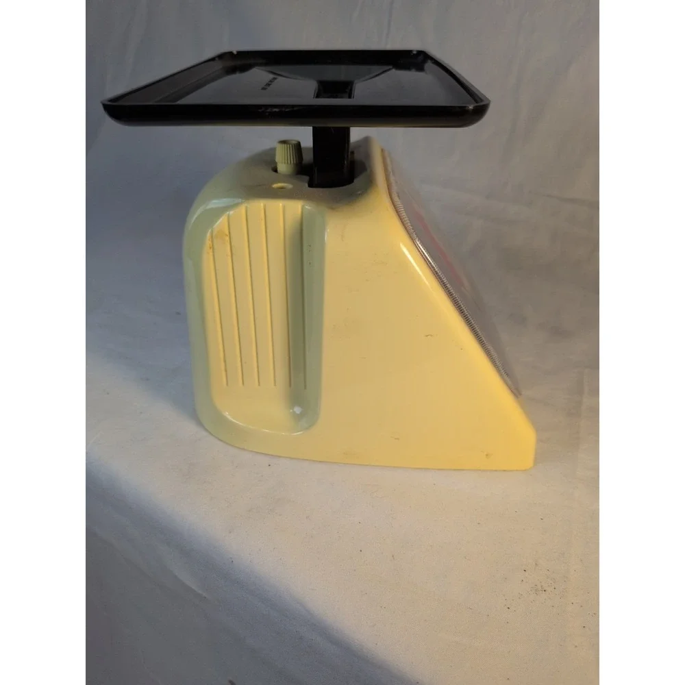 Vintage Taylor 22 lb Kitchen Scale‎ Cream Black Analog Countertop Food Scale